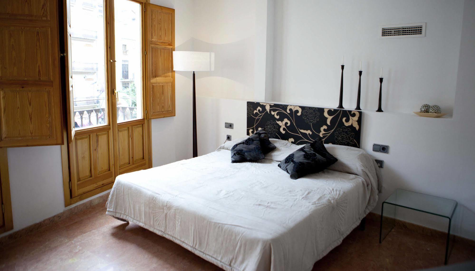 Happy Apartments Valencia - Lope De Vega Exterior photo